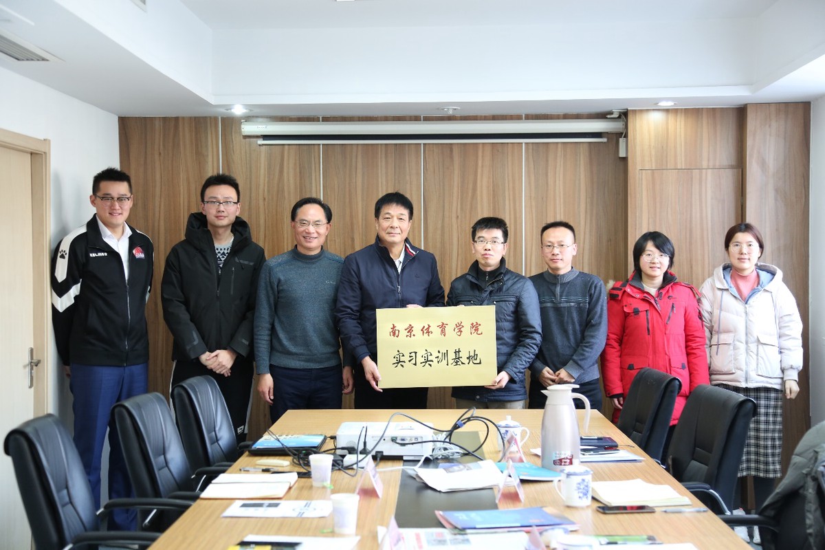 哪里可以找到适合篮球运动员的放松方法?_2